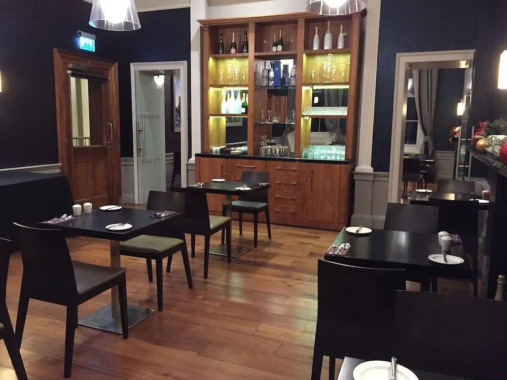 The Place Hotel Эдинбург