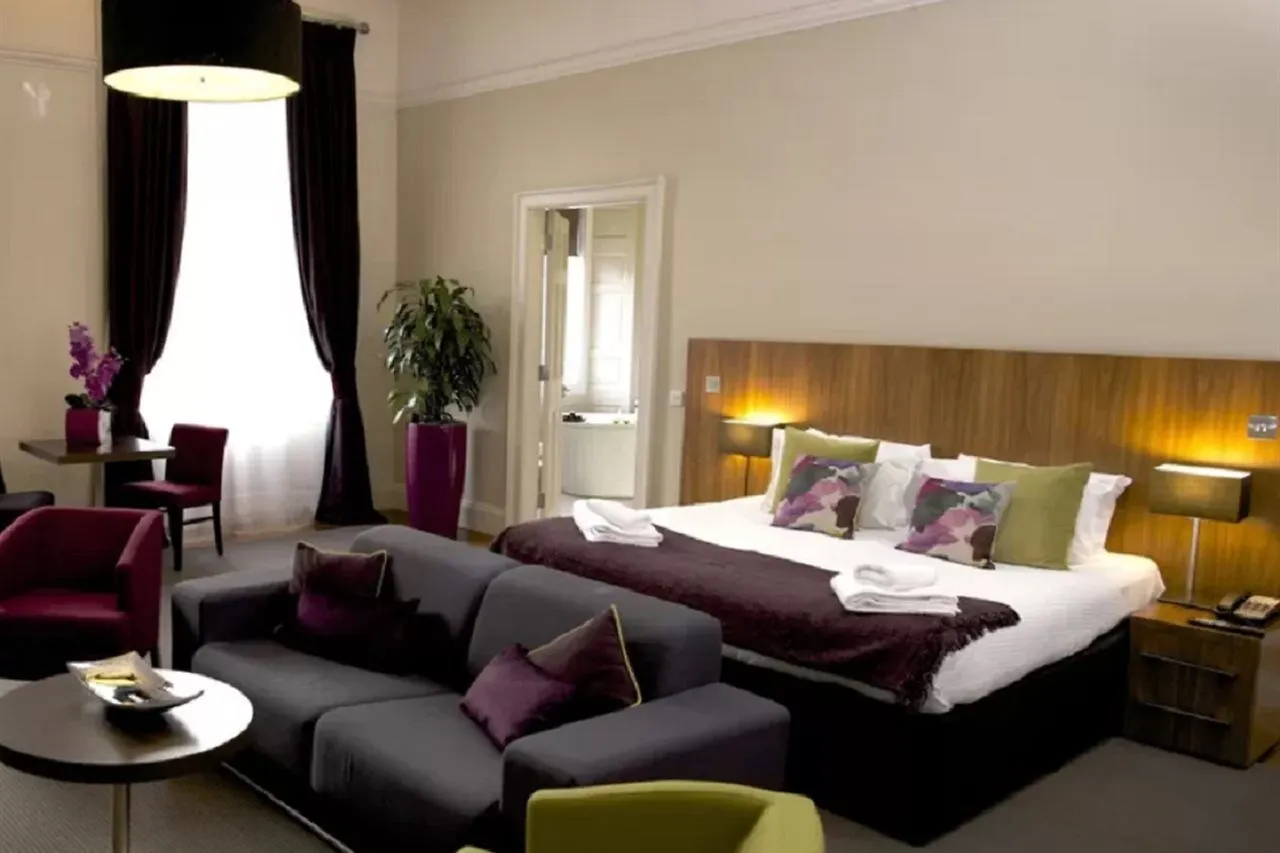 The Place Hotel Edinburgh Birleşik Krallık