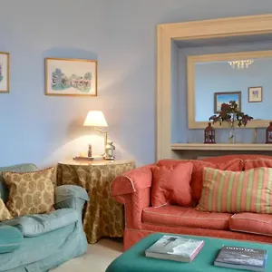 Apartment Large Central New Town Flat