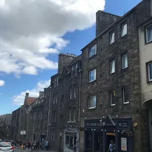 Apartment Crags View On The Royal Mile